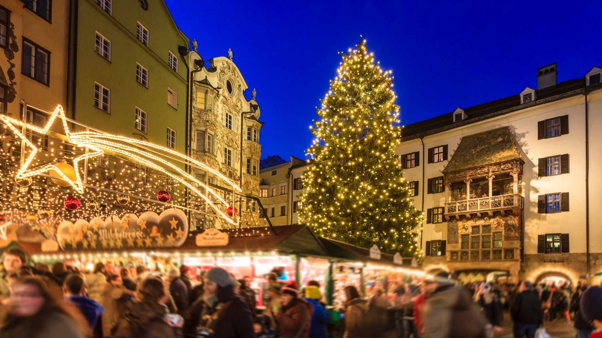 Mercatini di Natale in Austria: un tour organizzato tra tradizioni e luci scintillanti - Innsbruck