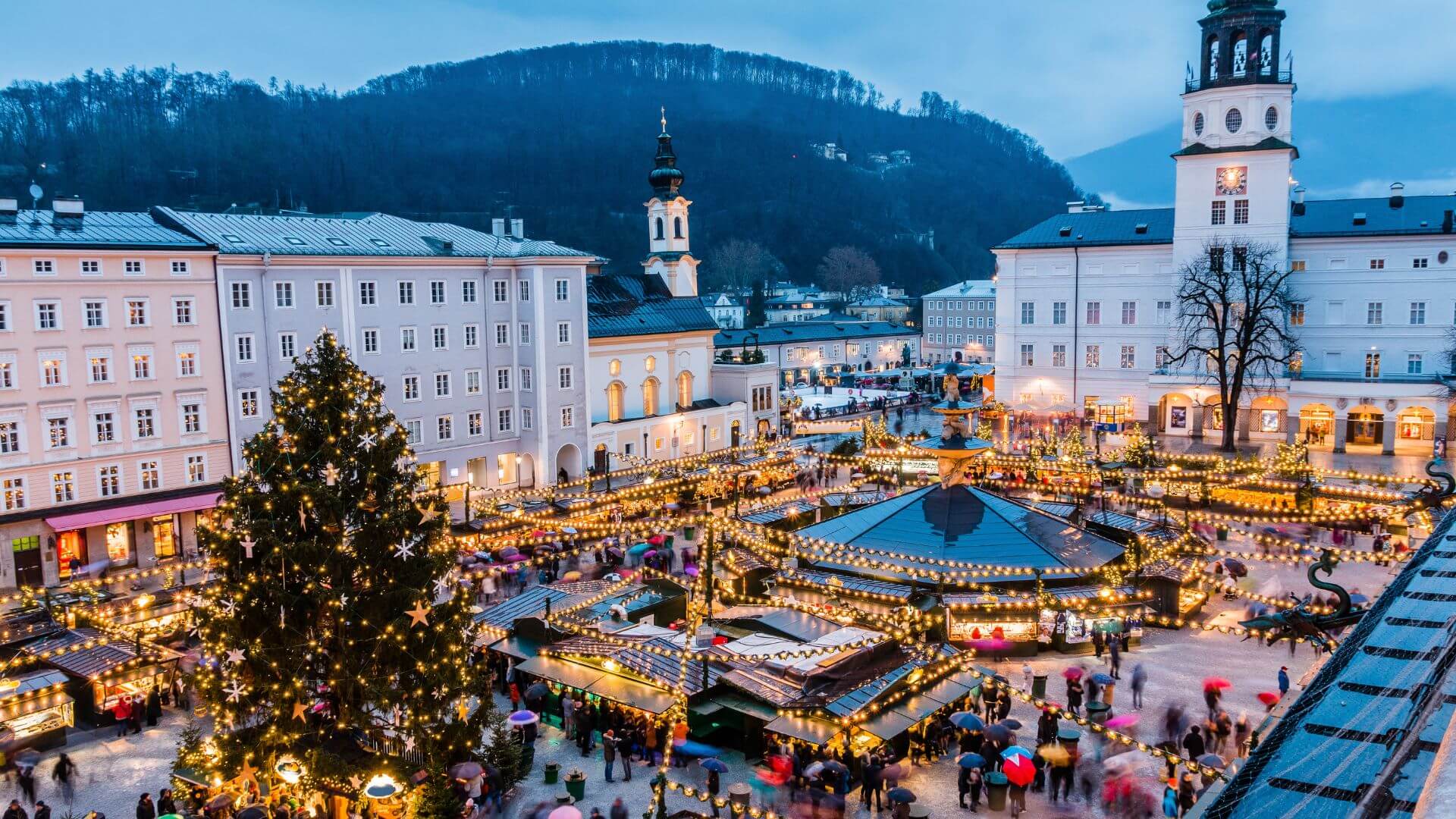 Mercatini di Natale in Austria: un tour organizzato tra tradizioni e luci scintillanti - Salisburgo